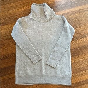 Vince Light Gray Turtleneck Sweater